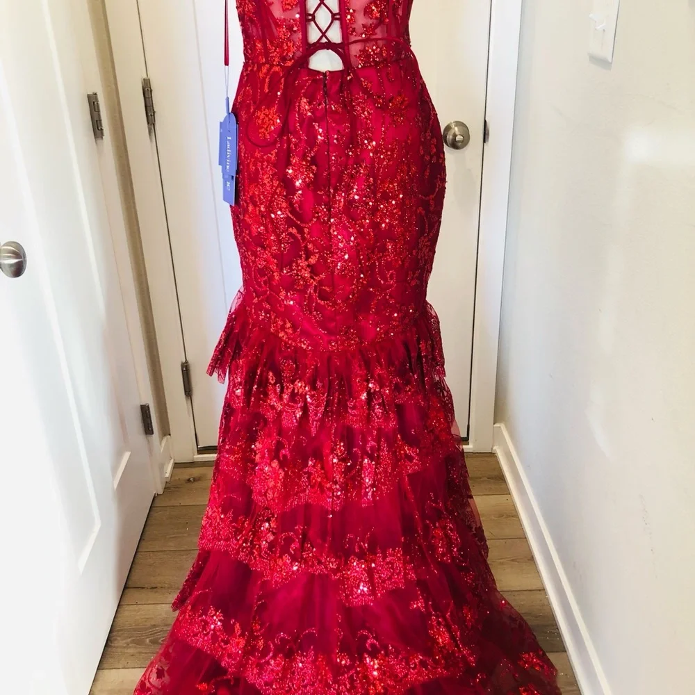 STRAPLESS LAYERED RUFFLE MERMAID DRESS - Picture 5 of 6